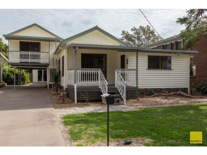 303 Esplanade, Redland Bay QLD 4165