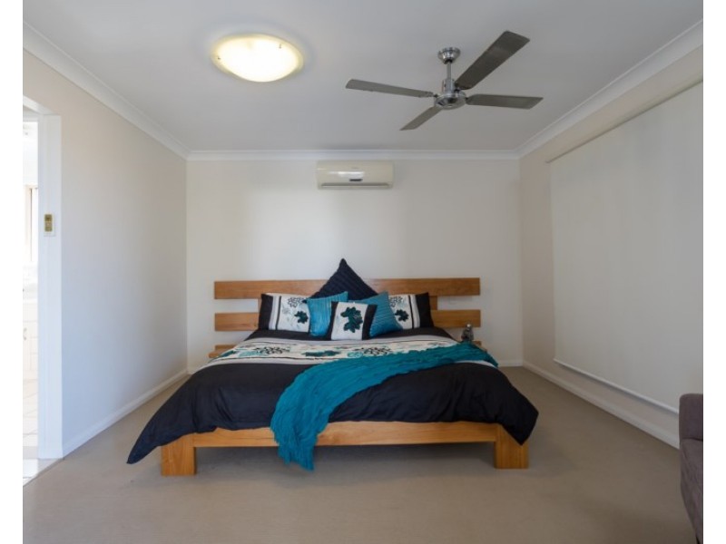 13 Braemar Court, Redland Bay QLD 4165