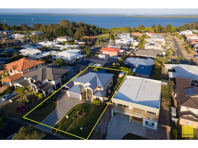 19 Penzance Drive, Redland Bay QLD 4165