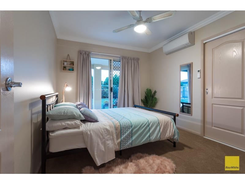 19 Penzance Drive, Redland Bay QLD 4165