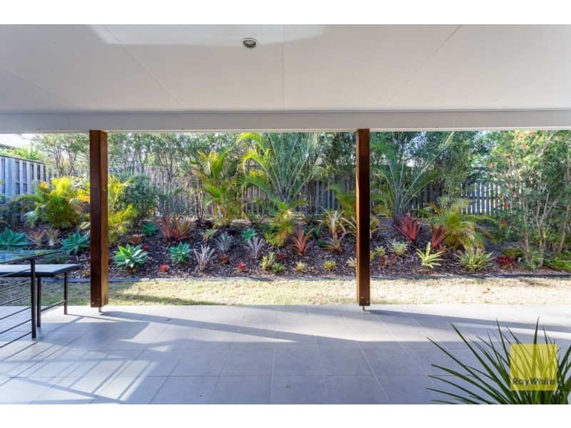 16 Scribbly Gum Place, Mount Cotton QLD 4165