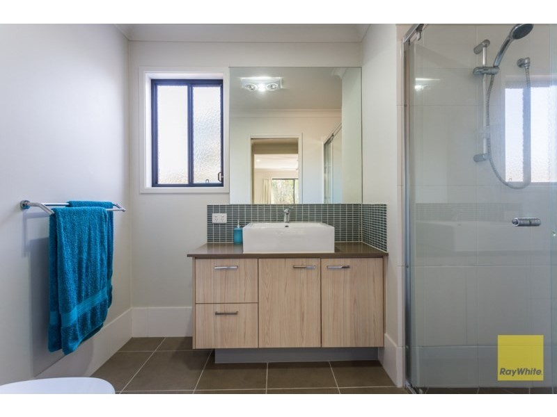 16 Scribbly Gum Place, Mount Cotton QLD 4165