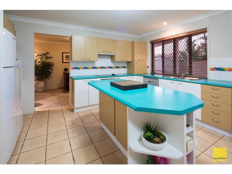 30 Juanita Street, Birkdale QLD 4159