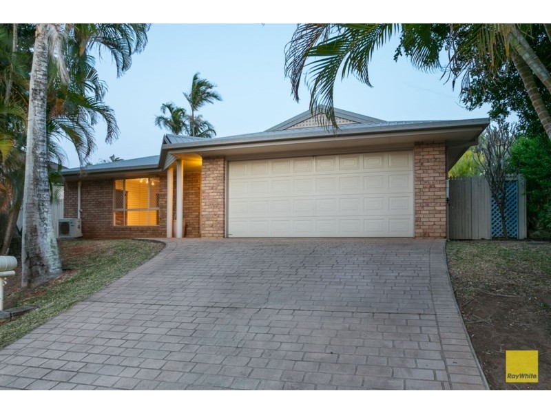 24 Cliftonville Place, Redland Bay QLD 4165