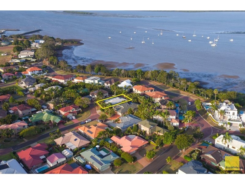 24 Cliftonville Place, Redland Bay QLD 4165
