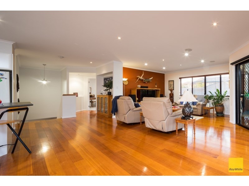 9 Watervale Drive, Redland Bay QLD 4165