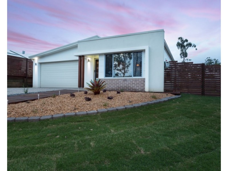 8 Baradine Street, Mount Cotton QLD 4165