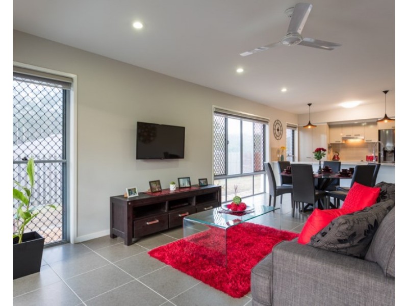 8 Baradine Street, Mount Cotton QLD 4165