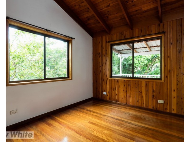 153 Dart Street, Redland Bay QLD 4165