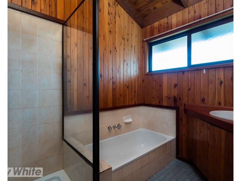 153 Dart Street, Redland Bay QLD 4165