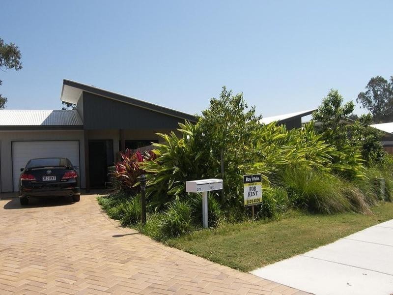 2/73 Sunningdale Drive, Redland Bay QLD 4165