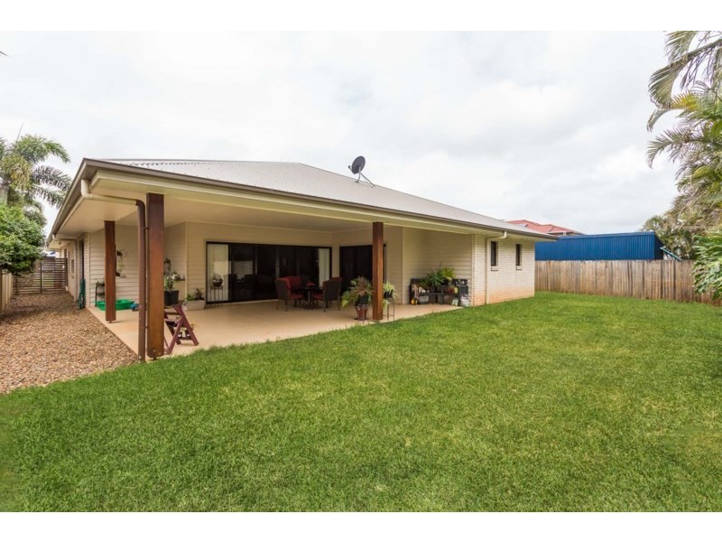 18 Wilohurst Drive, Redland Bay QLD 4165