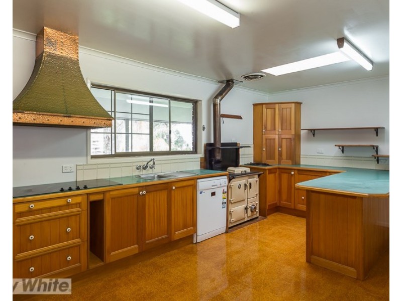 83-95 Lagoon View Road, Redland Bay QLD 4165