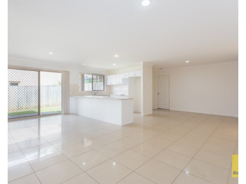 38 Lime Street, Redland Bay QLD 4165