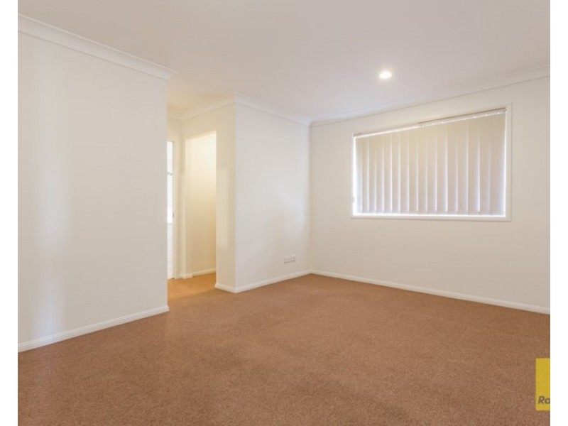 38 Lime Street, Redland Bay QLD 4165