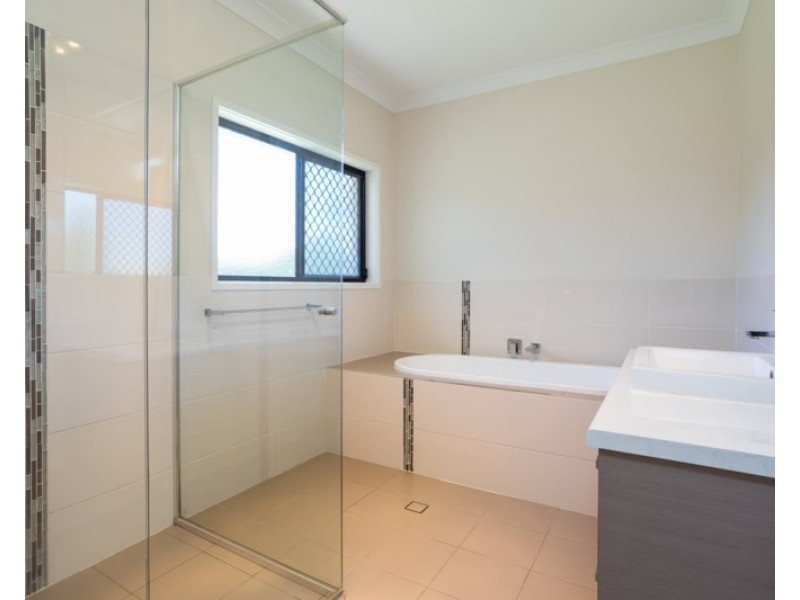 18 Colthouse Drive, Thornlands QLD 4164