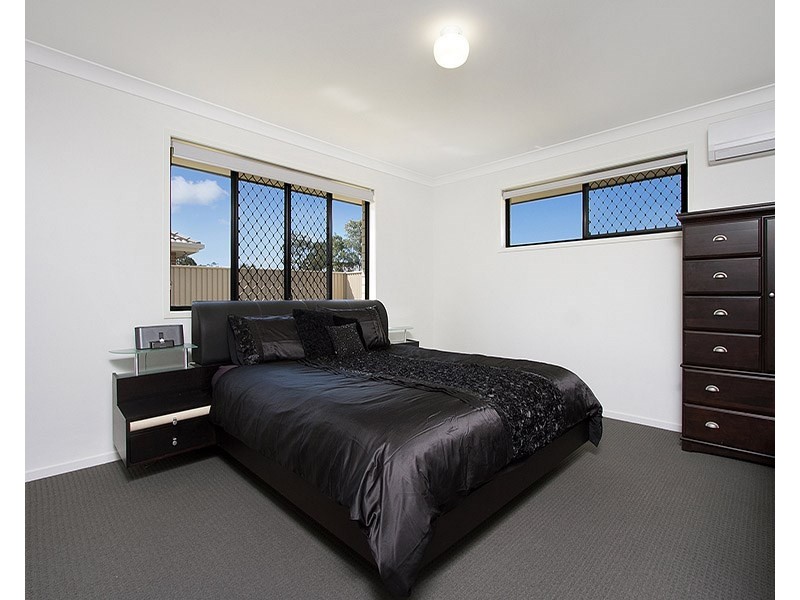 39 Lancaster Circuit, Redland Bay QLD 4165