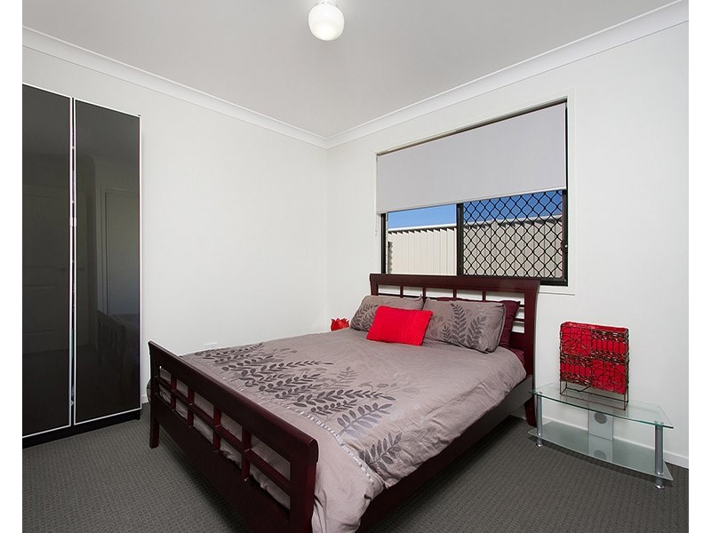 39 Lancaster Circuit, Redland Bay QLD 4165