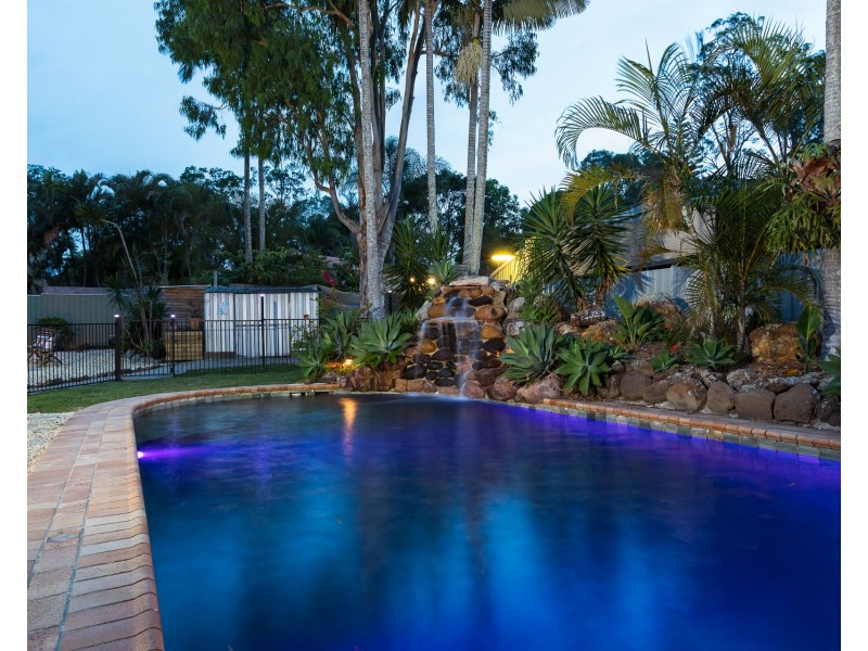 2 Valley Way, Mount Cotton QLD 4165