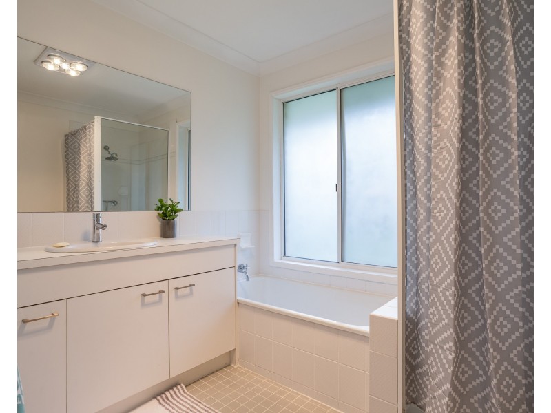 2 Valley Way, Mount Cotton QLD 4165