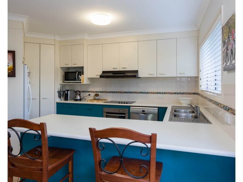 2 Cherana Court, Victoria Point QLD 4165