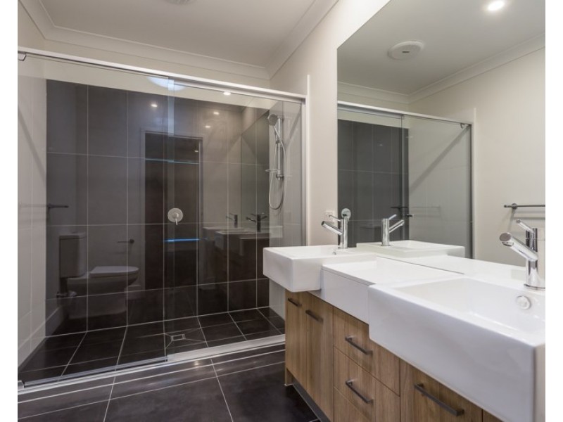 19 Brooyar Crescent, Capalaba QLD 4157