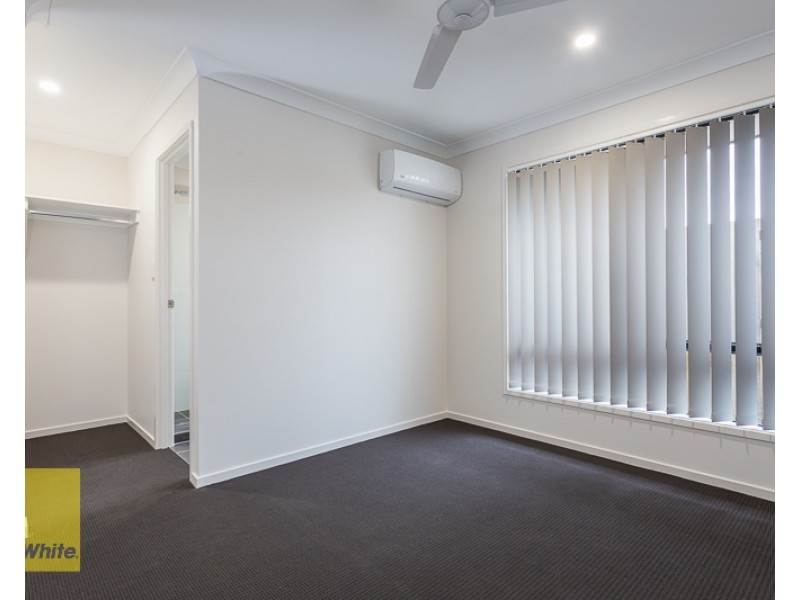 3 Vargon Circuit, Holmview QLD 4207