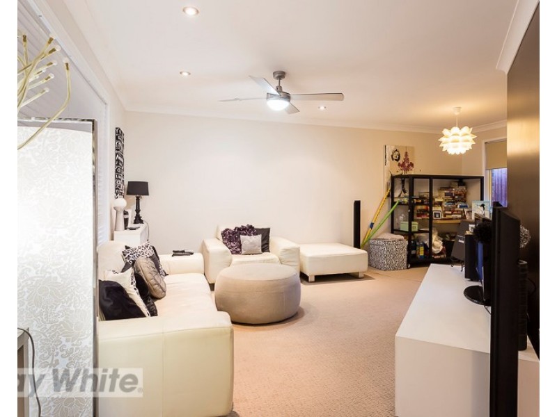 4 Achterberg Place, Victoria Point QLD 4165