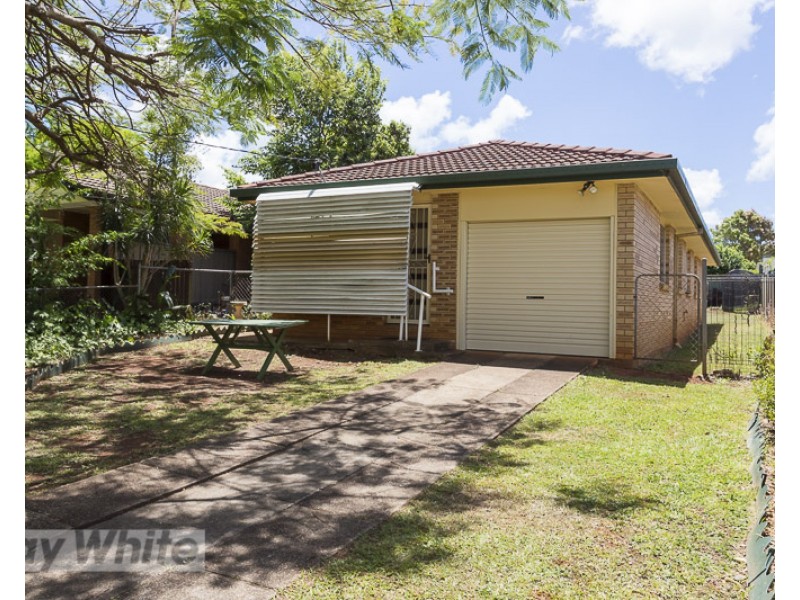 134 Cane Street, Redland Bay QLD 4165