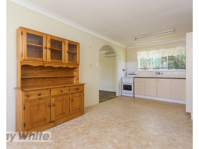 134 Cane Street, Redland Bay QLD 4165