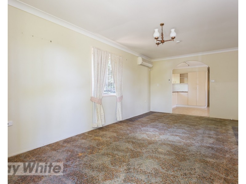 134 Cane Street, Redland Bay QLD 4165