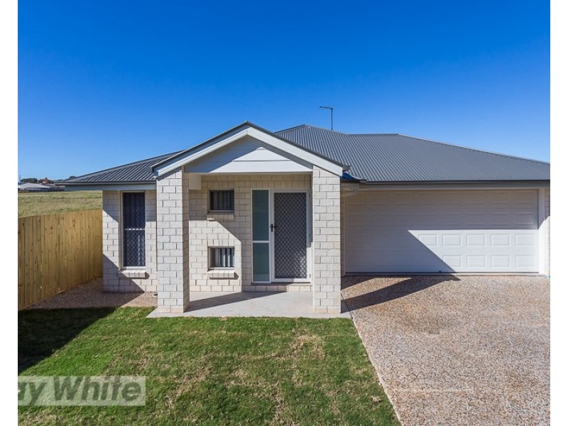 47 Bankswood Drive, Redland Bay QLD 4165