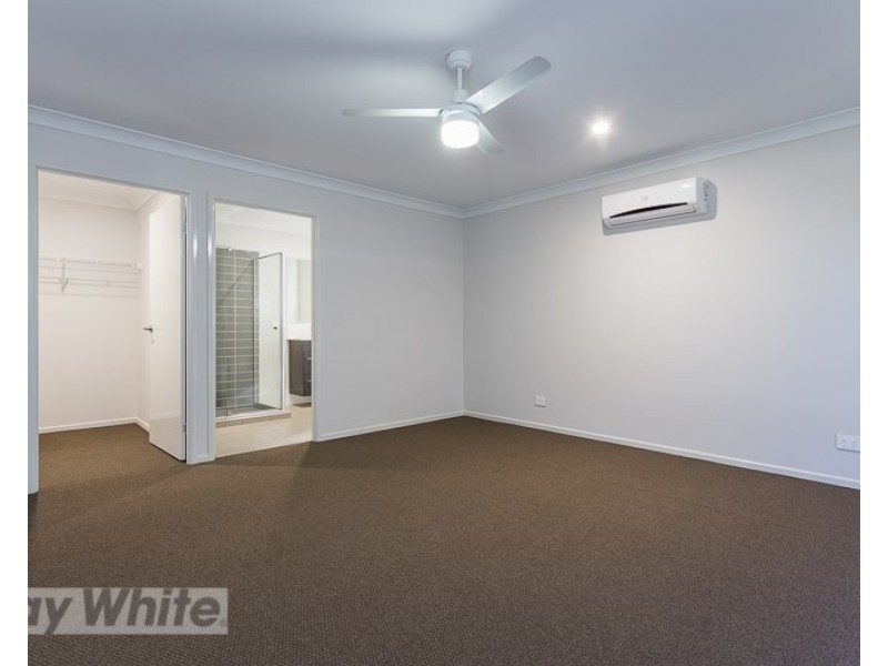 47 Bankswood Drive, Redland Bay QLD 4165