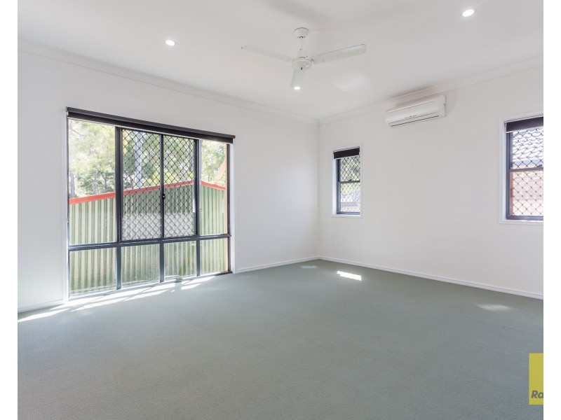 27 Seabrae Drive, Redland Bay QLD 4165