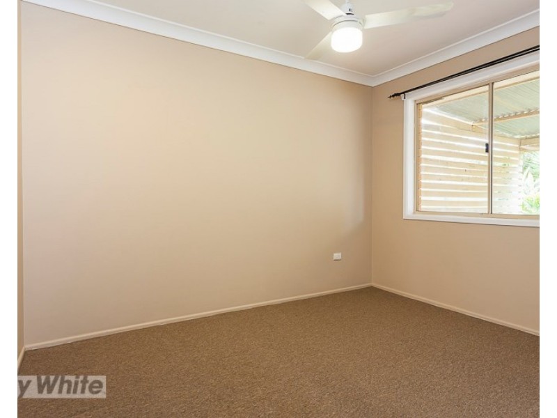 196 Mill Street, Redland Bay QLD 4165