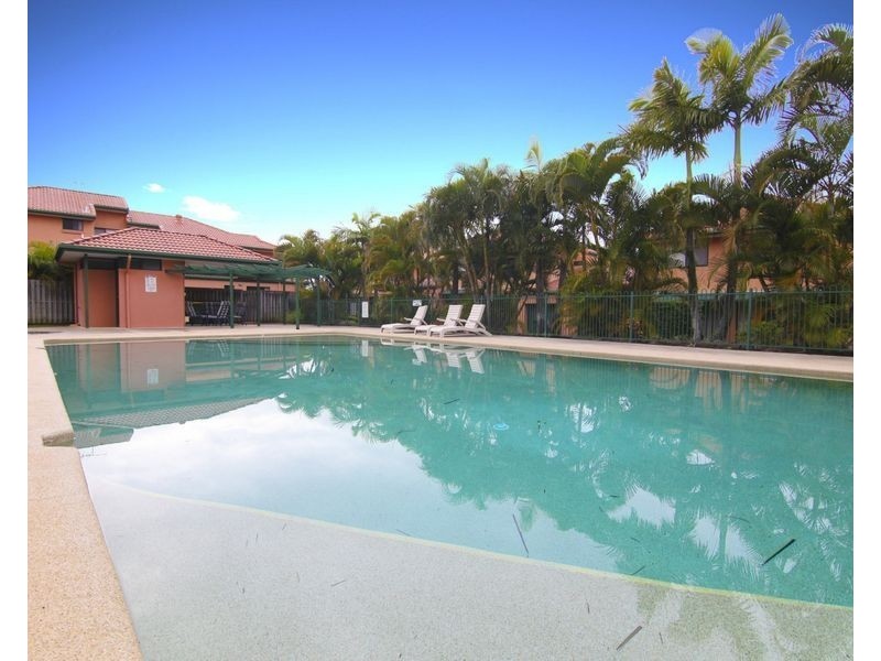 2/223 Middle Street, Cleveland QLD 4163