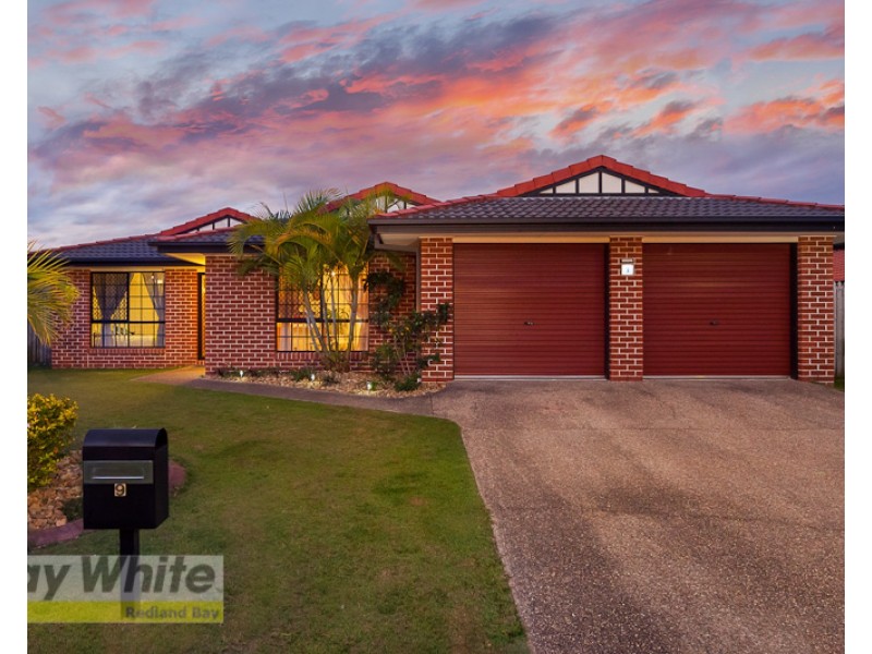 9 Marjorie Buckler Drive, Redland Bay QLD 4165