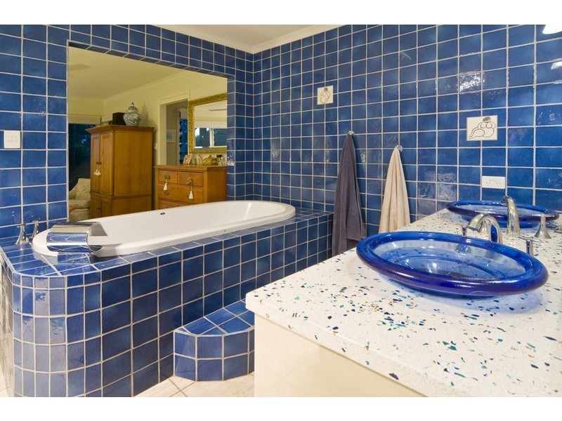 87 Torquay Road, Redland Bay QLD 4165