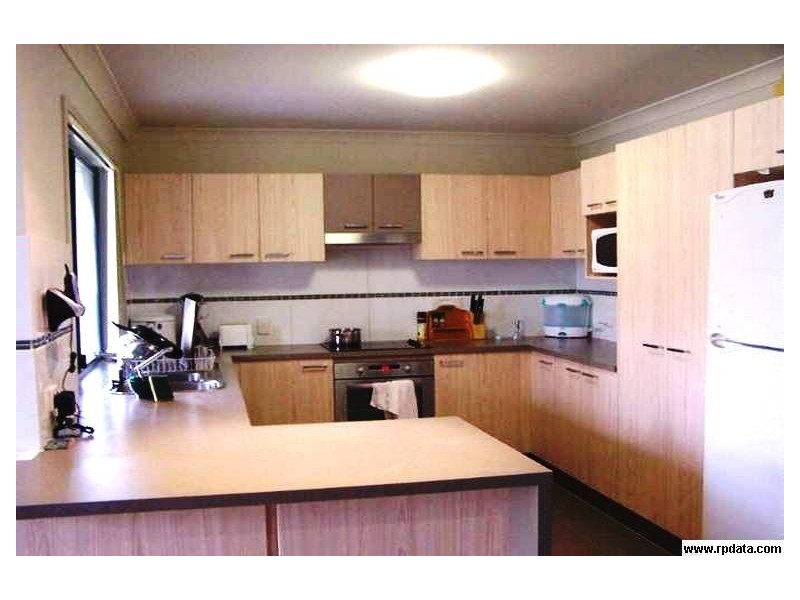 50 Azure Avenue, Redland Bay QLD 4165