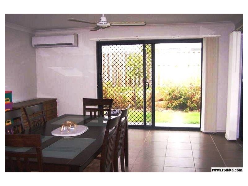 50 Azure Avenue, Redland Bay QLD 4165