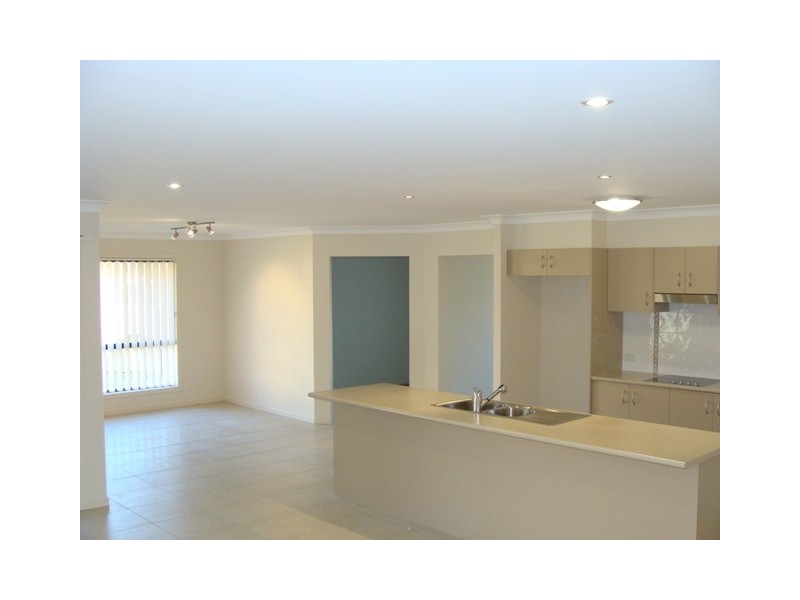 25 Coachwood Street, Redland Bay QLD 4165