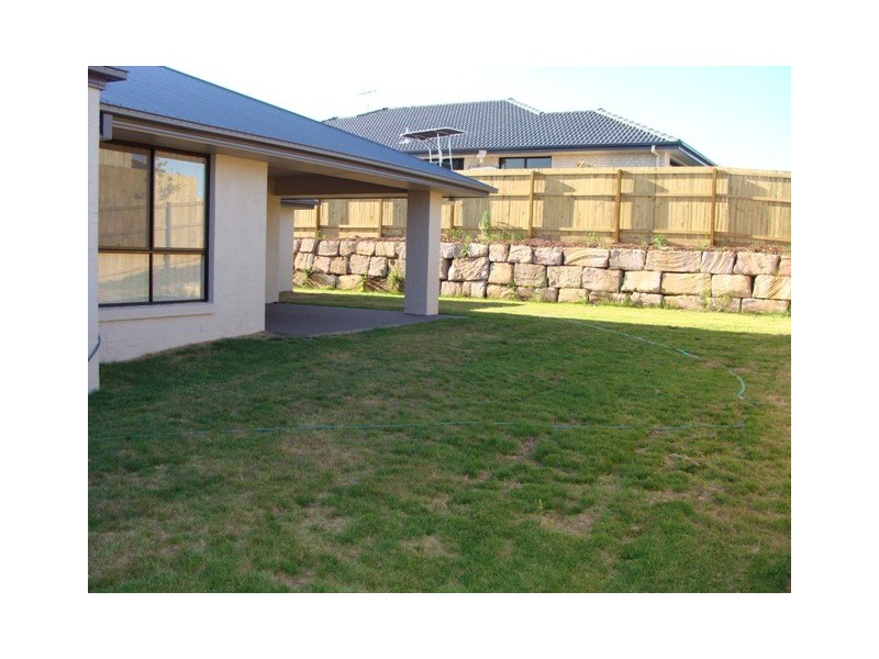 25 Coachwood Street, Redland Bay QLD 4165