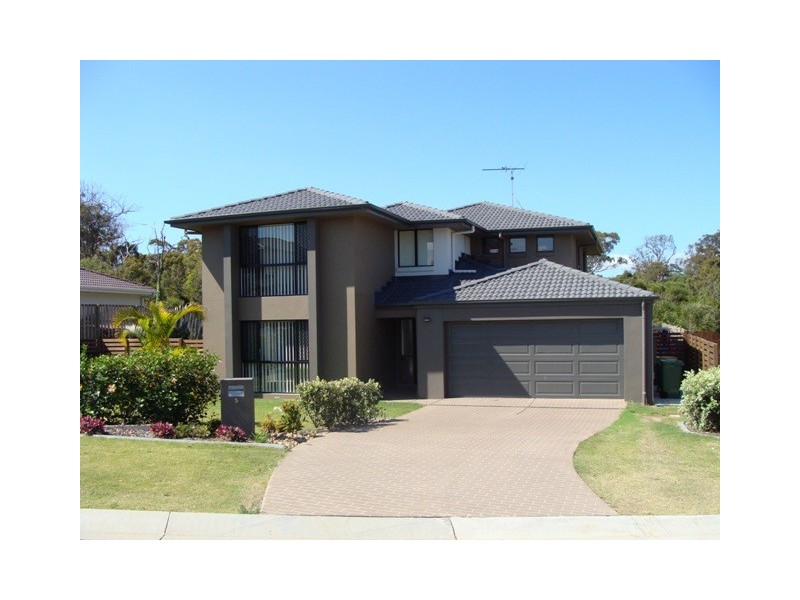 5 Aqua Crescent, Redland Bay QLD 4165