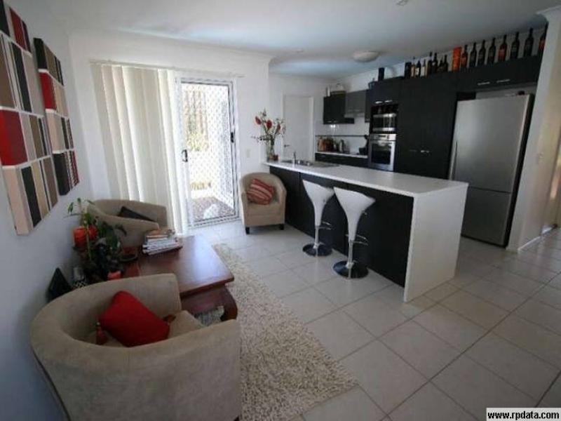 12 Aqua Crescent, Redland Bay QLD 4165