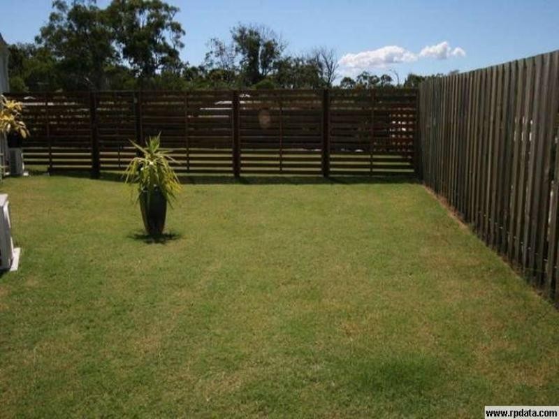 12 Aqua Crescent, Redland Bay QLD 4165