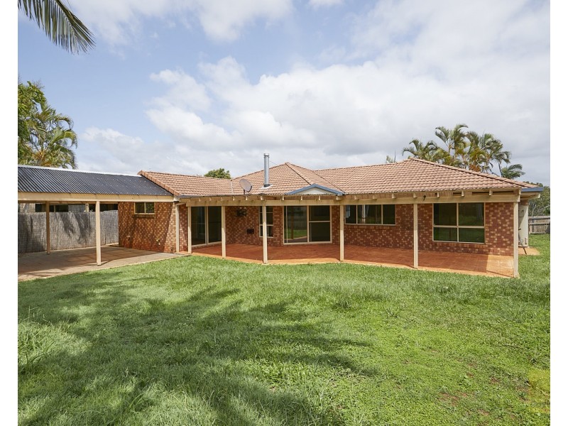 10 Westburn Court, Redland Bay QLD 4165