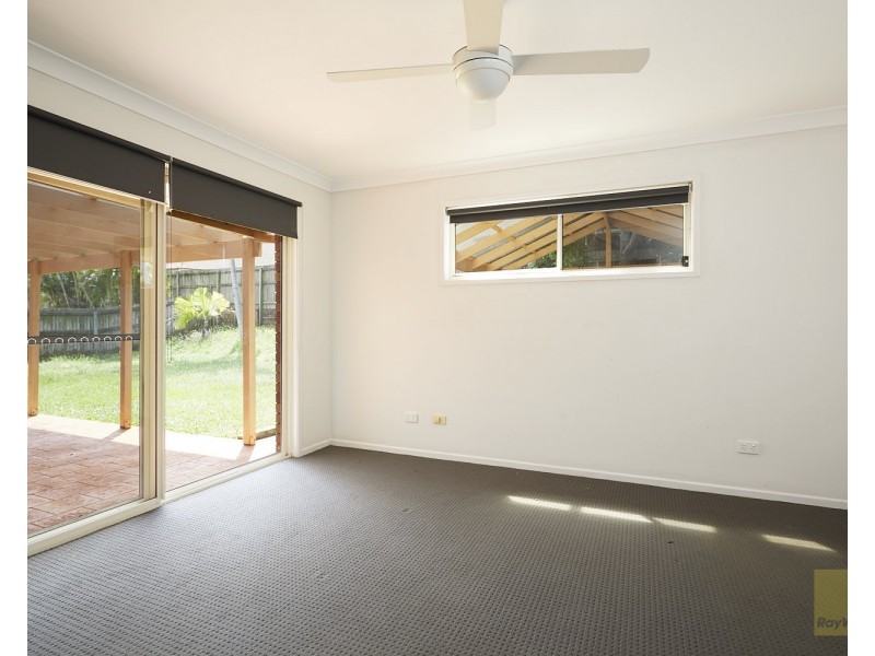 10 Westburn Court, Redland Bay QLD 4165