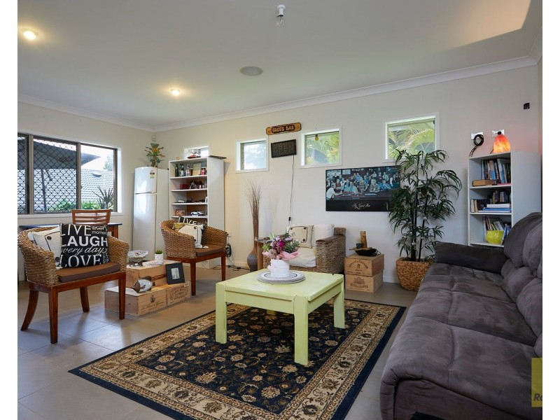 51 Denham Boulevard, Redland Bay QLD 4165