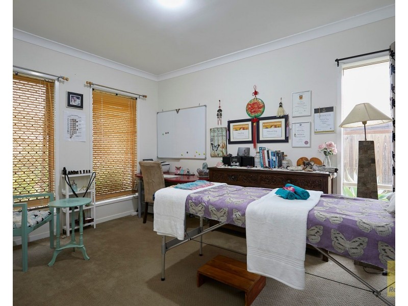 51 Denham Boulevard, Redland Bay QLD 4165