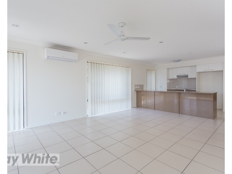 28 Rowe Crescent, Thornlands QLD 4164